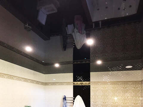 Потолок в ванную 7.4 м2